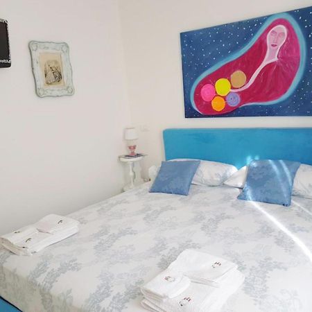 Suite And Relax Tina A 2 Passi Dal Centro E Al Foro Italico パレルモ エクステリア 写真